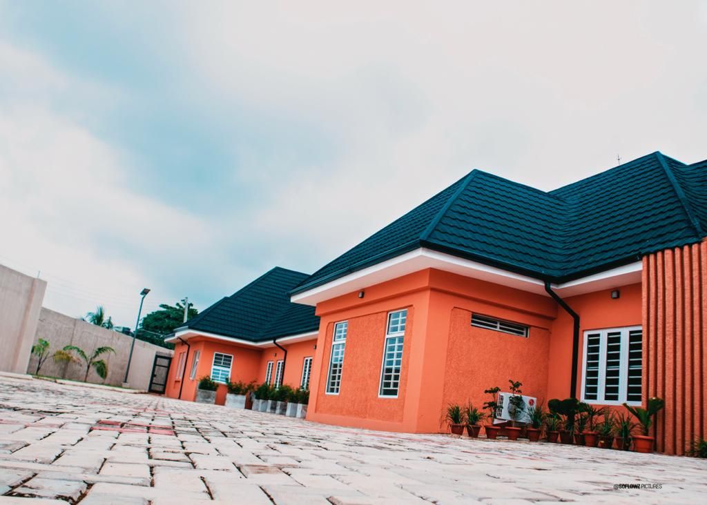 Side View at Seven Lugard Apartments